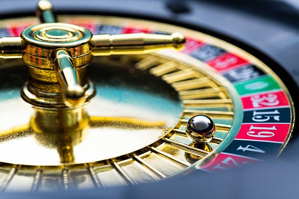 Domino QQ table interface on harbet35 login showing live gameplay